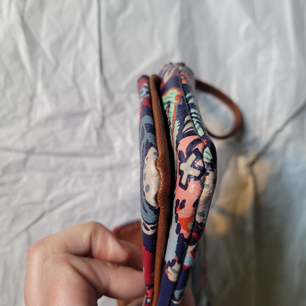 Relic wallet - Picture 3 of 8